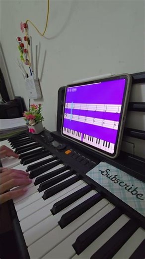 james bond theme #simplypiano#learningpiano
