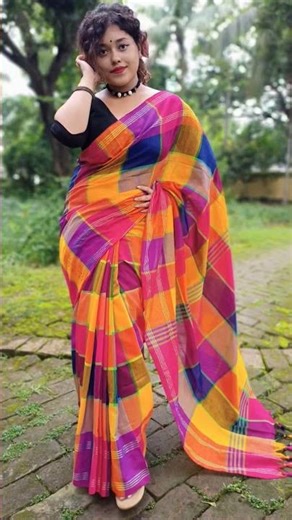 *Khadi Catton**Fabric-pure khadi Cotton by cotton*Length-6.5 mtr*Blouse-*Price--1580+Shipping