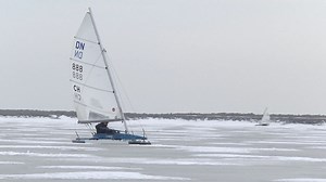 The International Ice Yacht Circuit made its debut in China on the frozen Bohai Sea, the port of Jinzhou, northeast China's Liaoning Province in January. A total of 53 top athletes around the world sailed on ice, at a top speed of over 150 kilometers per hour. Unlike the typical yacht sailing on water, ice sailing uses the blade that can glide forward quickly without generating too much friction. | CGTN