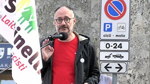 I Sentinelli fanno le "controbiografie" dei neoministri: "Bernini mette Ambra? Giù le mani dai nostri inni"