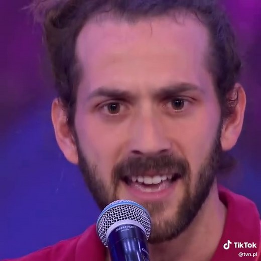 Zaskakujący tekst piosenki w Mam Talent!