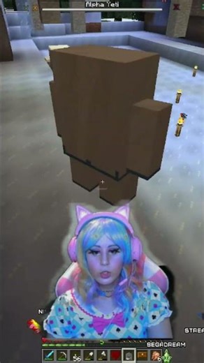 The yetis swarmed us! ❄😱 - Modded #Minecraft #TwilightForest ✨🌲