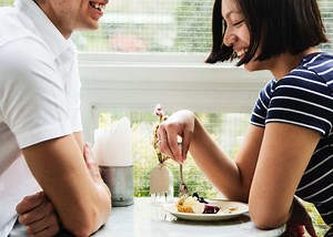 10 Surefire Signs He Is Fighting His Feelings For You » GoDates