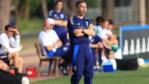 Europei Under 21, l'Italia soffre ma vince all'esordio: Baldanzi firma il vantaggio, Desplanches lo protegge