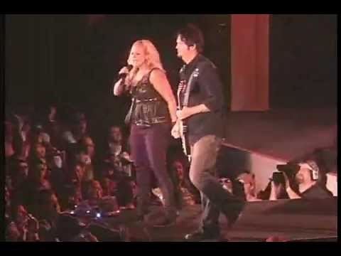 MIRANDA LAMBERT Gunpowder & Lead 2010 Live