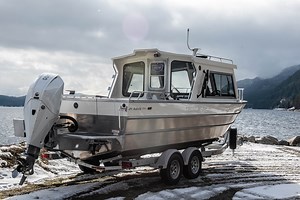 Thunder Jet Boats. Yamaha & Mercury Outboard Motors. Kootenay Lake Marina