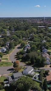 🚨 NEW LISTING 🚨 📍 9207 Robin Lynn Court | Manassas, Virginia Call Meyer Leibovitch | Team Nurit | The Agency DC at 301-674-5227 for a private showing. Welcome to this stunning four-level split home located in the heart of Manassas. This gorgeous 3-to-4 bedroom, 2.5-bathroom residence is an entertainer's dream, boasting a spacious layout and an array of features. As you step inside, you'll be greeted by a first-floor living room, an eat-in kitchen with plenty of space for family meals, and a l