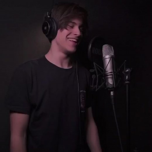 Ege Can Sal Cover of Trevor Daniel's Falling