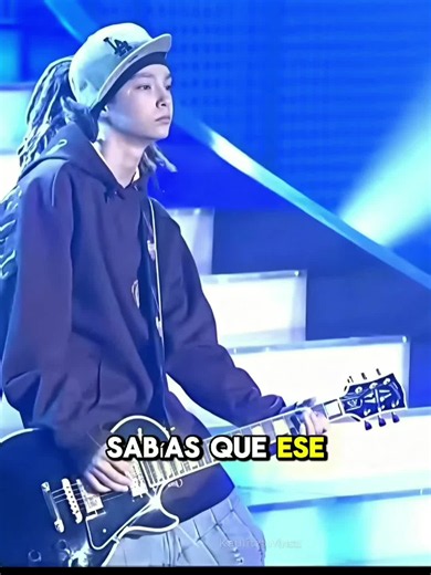 ¿Sabías que ese solo de guitarra viral no es de Tom Kaulitz? . . . . . . . #tomkaulitz #tokiohotel #rock #guitar #guitarist