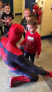 When Spider-Man arrives to your birthday party 🥳🕷 | Superhero parties