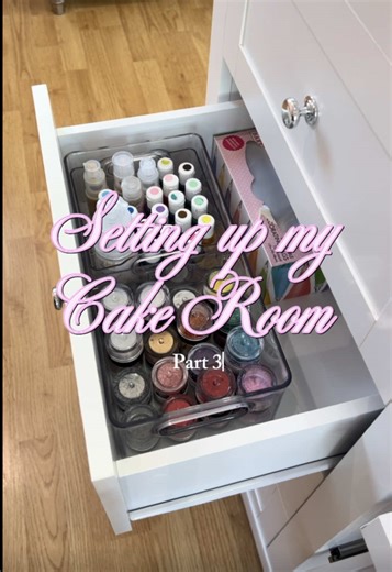 Stunning Cake Room Transformation!