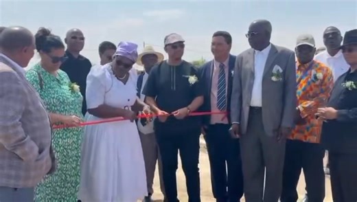 RIBBON CUTTING: The Deputy Minister of Urban and Rural Development, Evelyn Nawases-Taeyele together with the Roads Authority’s Transportation Executive Officer, Sidney Boois, Hardap Governor Riaan McNab, Chairperson of the Hardap Regional Council, Gershon Dausab, and the Gibeon Village Council, officially inaugurated the Gibeon Roads Project on Friday by cutting the ribbon. (Video: Charmaine Boois) #NampaTV | Namibia Press Agency