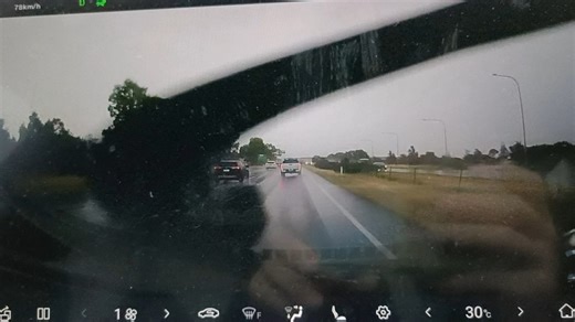 Distracted driver causes crash on wet roads! Salisbury Hwy, Dry Creek | Dashcams Adelaide