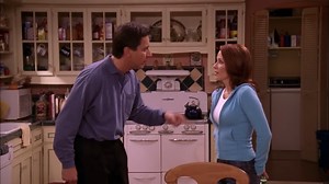 Everybody Hates Liars | Everybody Loves Raymond | Boxing USA