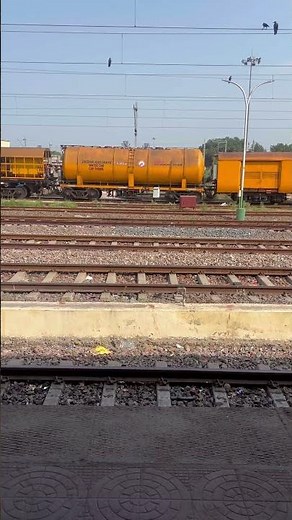 Rail grinding machine