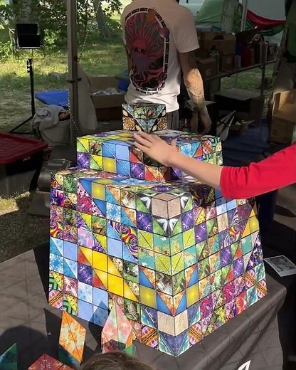 Unleash Your Creativity - Transform Shashibo Cubes into Mesmerizing Geometric Art!