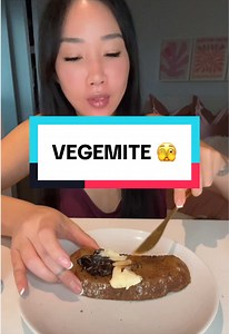I have a sudden and random craving for Vegemite.. it’s been years 👀👀👀 #eatwithgg #ggflavour #mukbang #eatwithme #australia