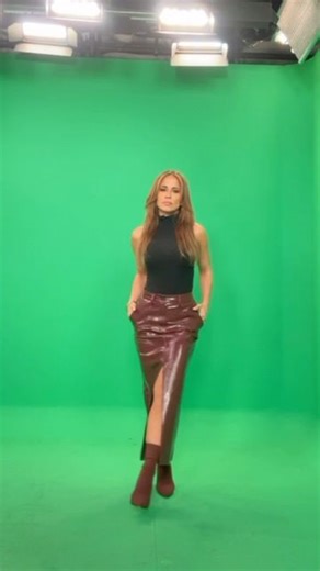 Jackie Guerrido on Instagram: "Cada paso tiene su historia. Qué historia están contando ustedes hoy? 🥰"