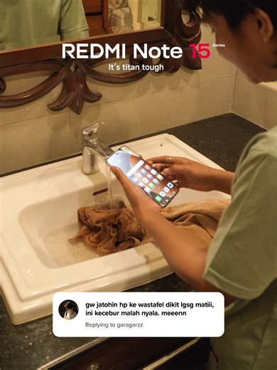 @fajarlabatjo sempet ketumpahan kopi waktu syuting kemarin, tapi untungnya Fajar pake REDMI NOTE 15 Pro 5G. It’s titan tough broo!! kalau kalian mau buktiin kekuatannya juga, yuk pre-order sekarang juga atau nantikan first sale nya di 30 Januari ini!! #RedmiTitanDurability #CintakuTiadaTanding #XiaomiIndonesia