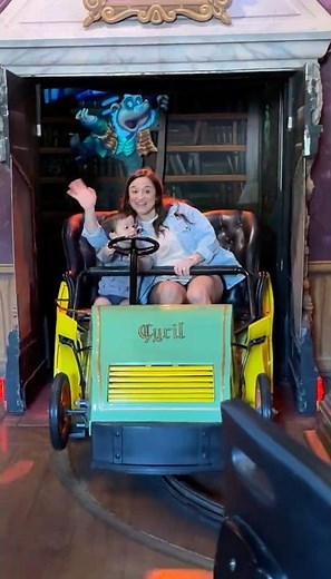 First Time Riding Mr Toads Wild Ride at Disneyland | Best Classic Dark Ride Experience #disney