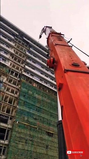 Telescopic Boom Crane Reaches New Heights in Construction!