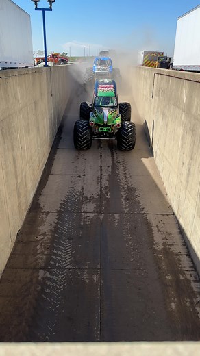 Experience the Thrills of Monster Jam 2024!