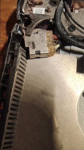 HP Compaq Laptop Power Connector Repair #repairs #laptop #hp