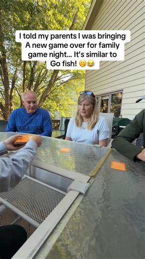 【"Go F*ck Yourself" Card Game】The adult version of Go Fish! 52 hilariously offensive cards. Perfect for parties & game nights. 17 only. Bring the chaos! 🃏 https://t.site/4nci0F4 | Definiteof