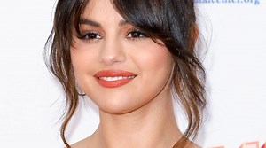 Selena Gomez's makeup artist shares her new glam photo