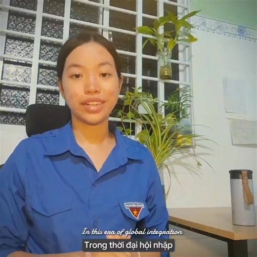 🌐🌐🌐 Cuộc thi "Giới thiệu sách bằng tiếng Anh" phường Phú Khương năm 2025!!! --------------------------------- 📍 Bài thi số: 001. 💥 Thí sinh: Ngô Nguyễn Thanh Ngân. ️⛳ Đơn vị: Đoàn Trường THPT Võ Trường Toản. ️📖 Tên sách: Búp sen xanh. ✏ Tên tác giả: Nhà văn Sơn Tùng. -------------------------------------------------------------------------- ️🏆 Cơ cấu giải thưởng: * Giải cá nhân: - 01 giải Nhất. - 01 giải Nhì. - 02 giải Ba. - 02 giải Khuyến khích. * Giải chuyên đề: - 02 giải “Bài dự thi có
