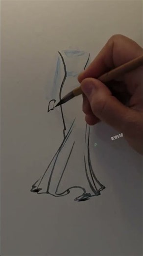 Line drawings of a graceful qipao figure Fun and simple line drawings Use toilet paper to draw a