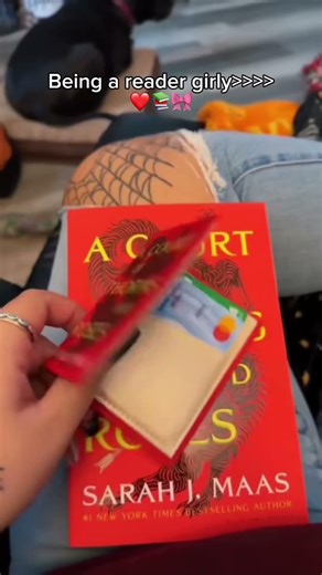 Our favorite books turned into wallets…🥹📚#booktok #bookish #books #reader
