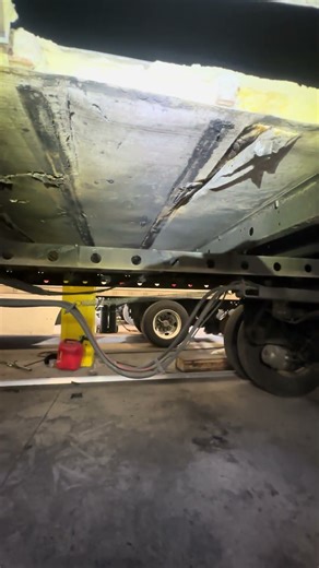 Reefer Trailer Repair | 8 Crossmembers Replacement | 12ft Panel #reefertrailer #welding #shorts #usa