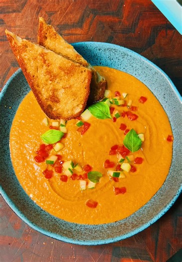 Gazpacho ASMR: Receita Refrescante para o Verão