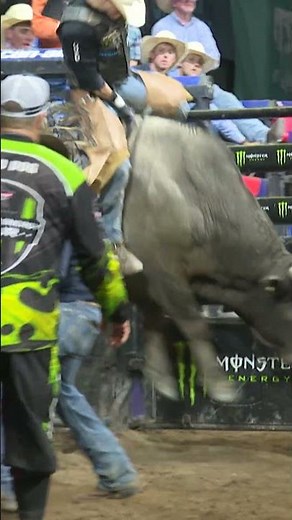 Cody Heffernan’s 92pt Ride to Win the 2022 AUS Title! 🇦🇺🔥 #bullriding #pbr