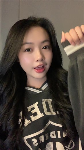 Knock Knock: Fun Indoor Clothing Reveal