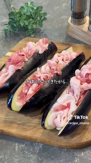 簡単で美味しいなすドッグレシピ🍆