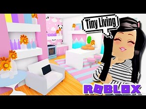 My TINY LIVING Home Tour & Build in ADOPT ME Roblox Pink Kawaii