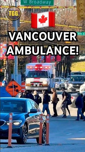 Vancouver Ambulance Responding Through The City! 🚑🇨🇦