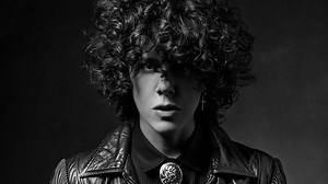 Jaime King Joins LP in New Video for "One Last Time" -