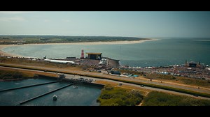 Dit was Concert at SEA 2025 🧡 De 20e editie: we hebben gelachen, gehuild, gedanst, gesprongen en vooral genoten van elkaar. Gelukkig hebben we de beelden nog! Bedankt voor een onvergetelijk weekend, we zien je graag volgend jaar weer op 25 26 27 juni 2026 ☀️ De kaartverkoop voor Concert at SEA 2026 start later dit jaar. Schrijf je in voor de nieuwsbrief om de aankondiging niet te missen: concertatsea.nl | Concert at SEA