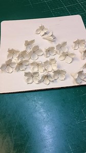 How to make fondant mini flower easy way / flower cake / cake topper . . Hi this is a fondant mini flower making tutorial . . #flowers #fondant #cake #topper #white #Jasmine #miniflower #flowercake #fondantflowers #buttercreamflowers #handmadeflowers #whiteflowers #caketopper #ajay_kumar0321 Ajåy Kumar | Ajåy Kumar