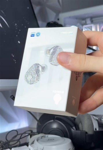 The Truth About Gaming Headsets: Comfort vs. Alternatives