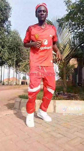 ACIDIC RAYAN (creatives) (@acidicrayan)’s videos with Canapiano - Chris effect