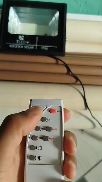 How to program a solar reflector ☀️?#electrical #solar #soil