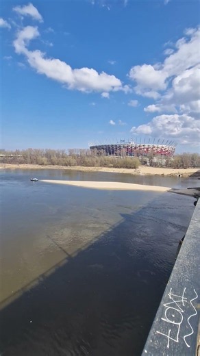 🇵🇱 Warsaw river view ‪@TravelwithHugoF‬ #warsaw #wisla #poland