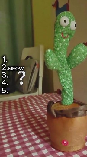 Confused Cats Getting Scared 😹 Funny Cat Reactions #funny #hilariousfails