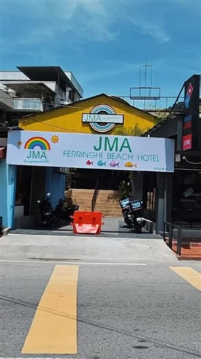 JMA FERRINGH BEACH HOTEL's Our hotel's best selling room!! DELUXE DOUBLE ROOM W/WOUT WINDOWS😍 #jmaferringhibeachhotel #batuferringhi #budgethotels #ferrighiwalk #batuferringhibeach #penangtour