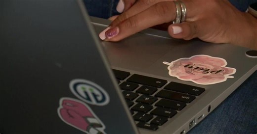 Military spouses struggle to find, keep jobs