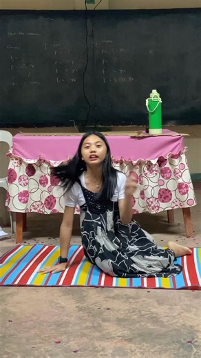 Turning the art of selling into the power of persuasion… Live Selling, Live Learning 👏😁 | 11 - Roxas HUMSS